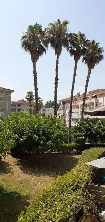 شقة Le Cyana كانيو سور مير